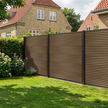 Hortus - Riva Komposithegn Tillægsfag Vandret Teak/Sort H183xB186cm