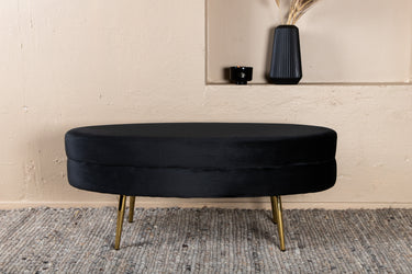 Venture Home Otto puf – Sort fløjl med messingben – 100×40×41 cm - Bolig og Haven