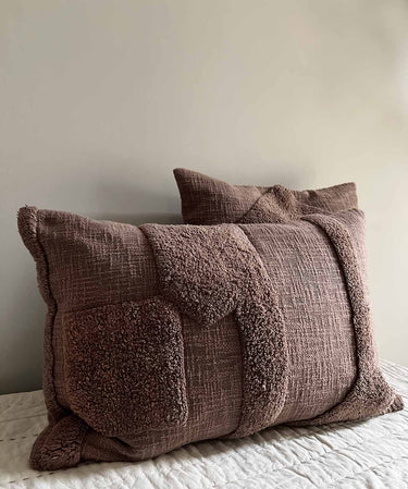 MOUD Home - KALA brun pudebetræk - 40×60 cm